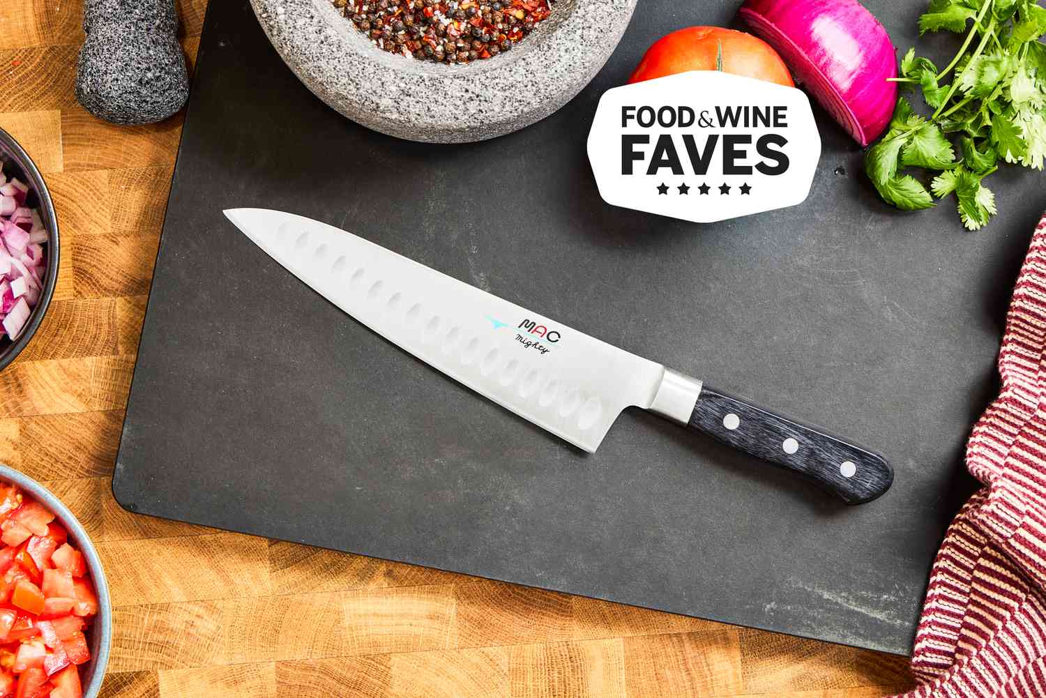 The Global Chef Knife: Unraveling Its History, Styles, and Craftsmanship